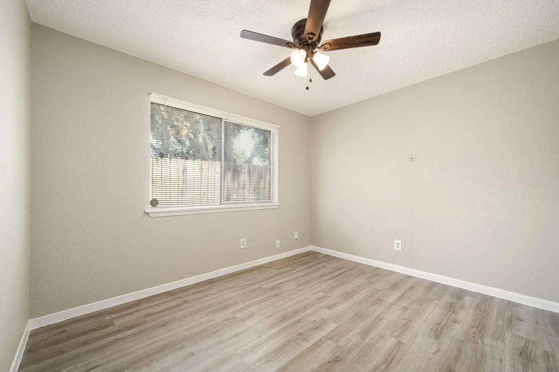 Photo of 6822 Stonewater