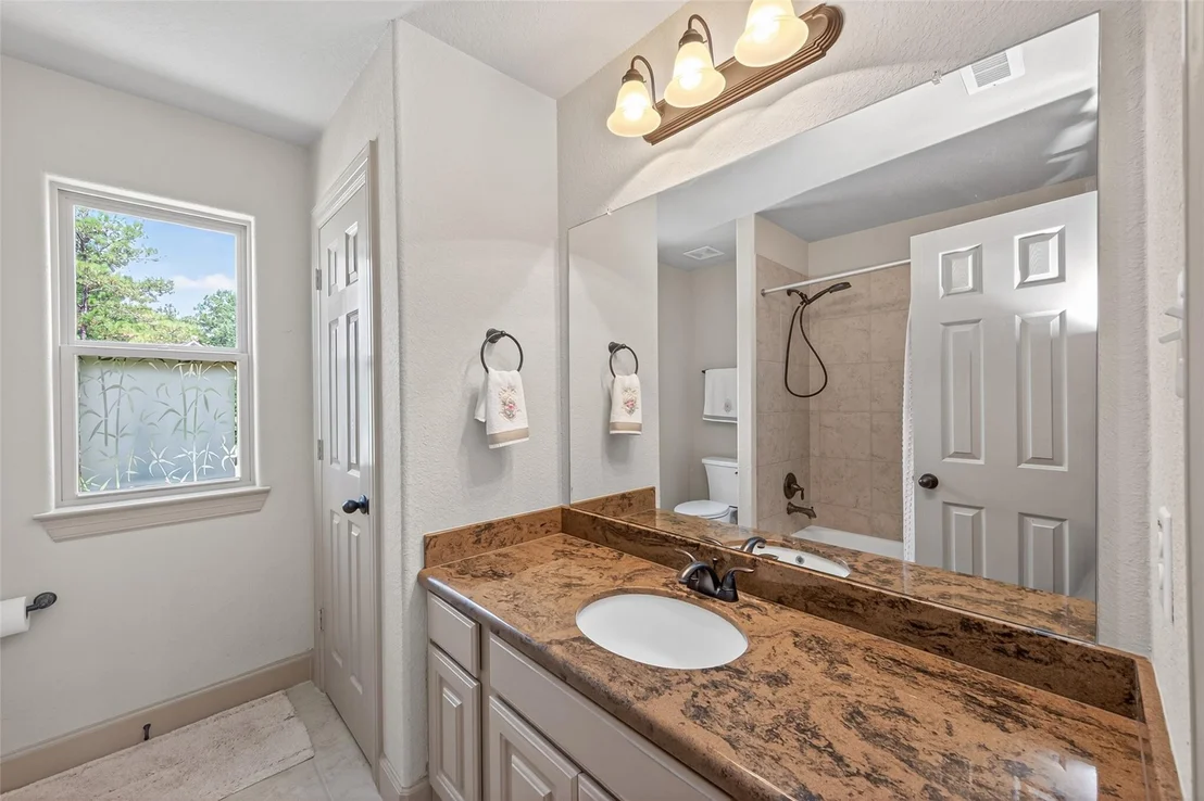 Photo of 46 Tallgrass Way