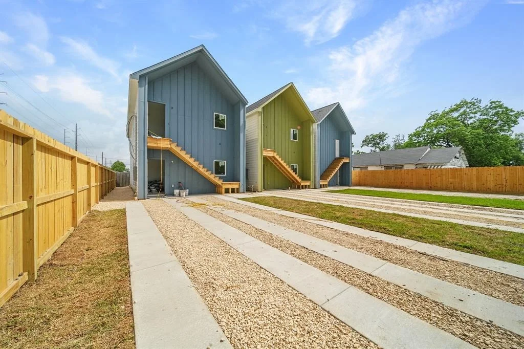 Photo of 405 Calloway Street