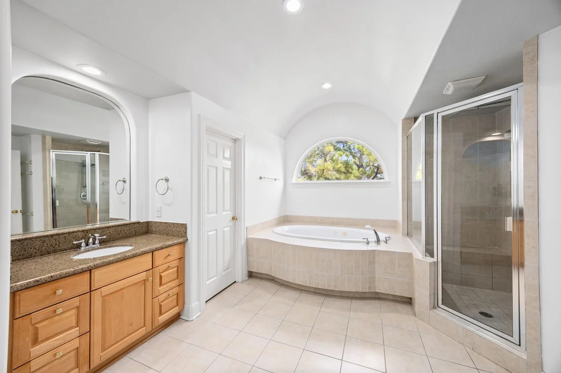 Photo of 2814 Tudor Manor