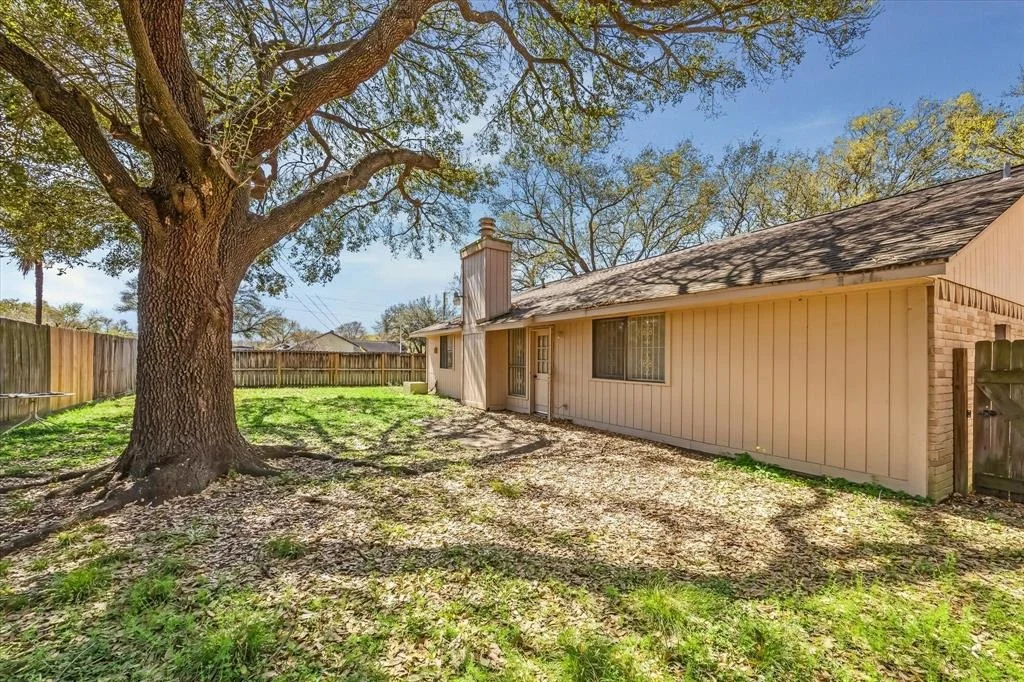 Photo of 8802 Enchanted Forest Drive