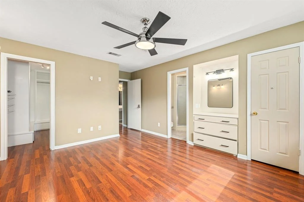 Photo of 26418 Maplewood Drive