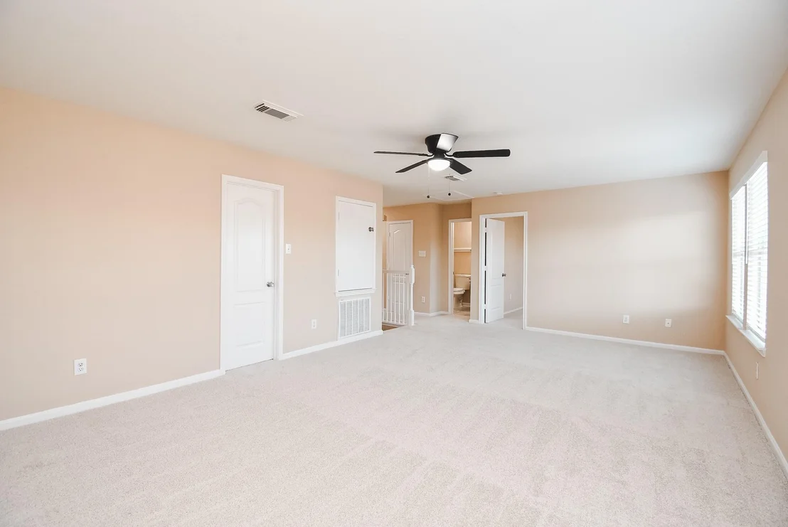 Photo of 20815 Baronsledge Lane