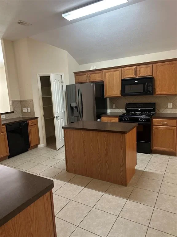 Photo of 1005 Summer Park Boulevard