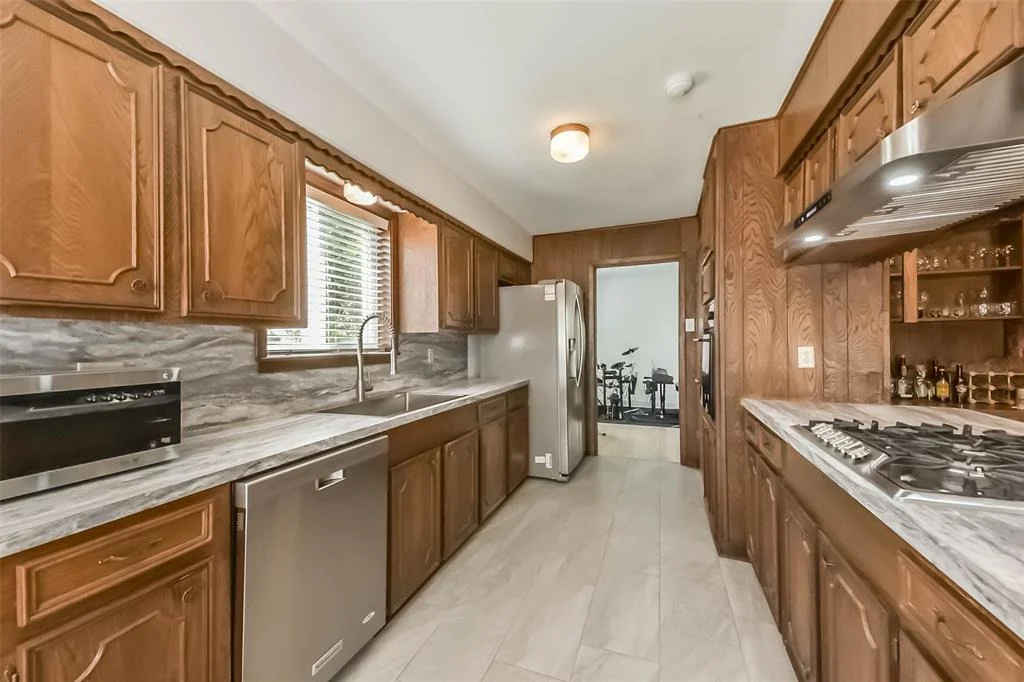Photo of 7902 Redding Road