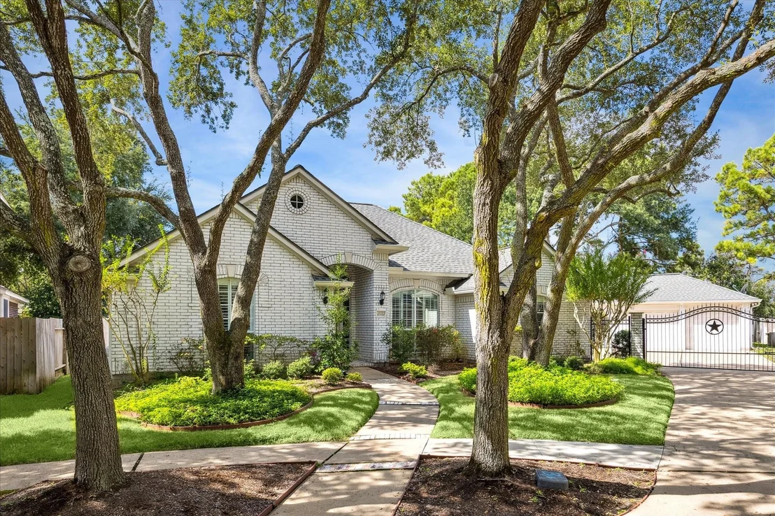 Photo of 17543 Whispering Star Court