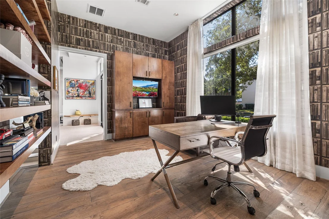 Photo of 2608 Barbara Lane