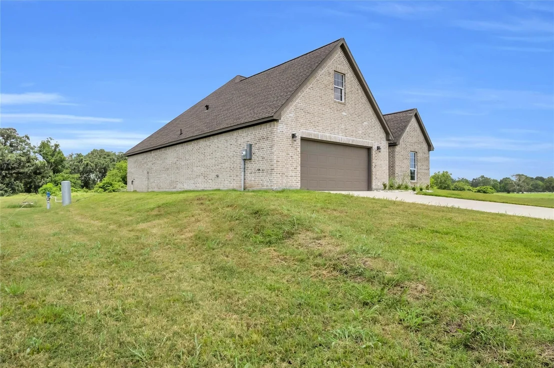 Photo of 632 Mill Road