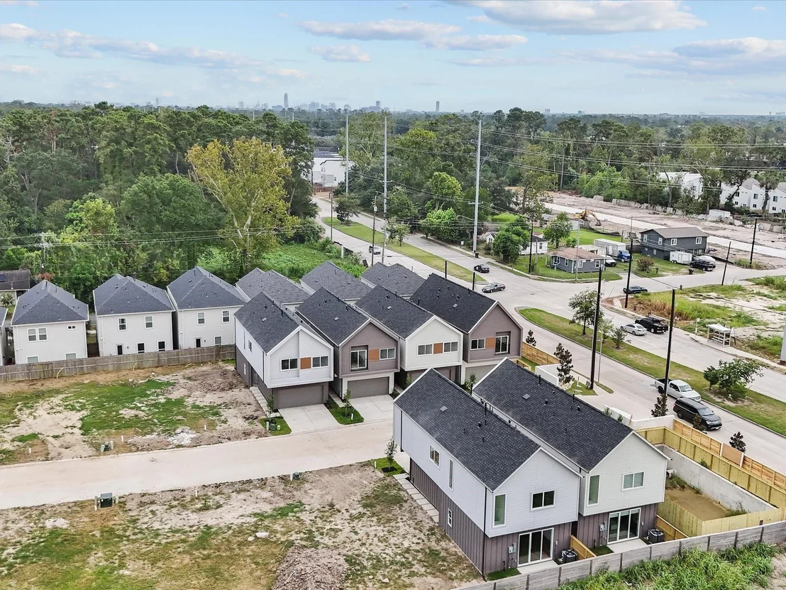 Photo of 1014 Upside Wheatley Lane