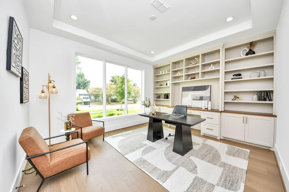 Photo of 1721 Chantilly Lane