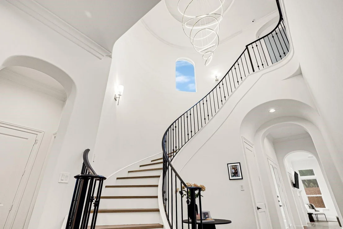Photo of 2706 Tudor Manor