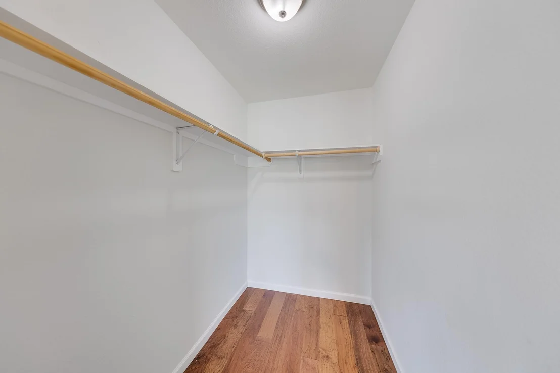 Photo of 309A De Haven Street
