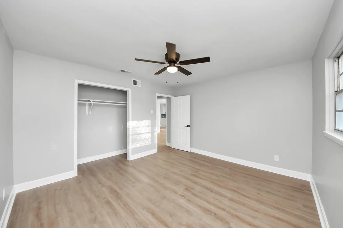 Photo of 1812 Locklaine Drive