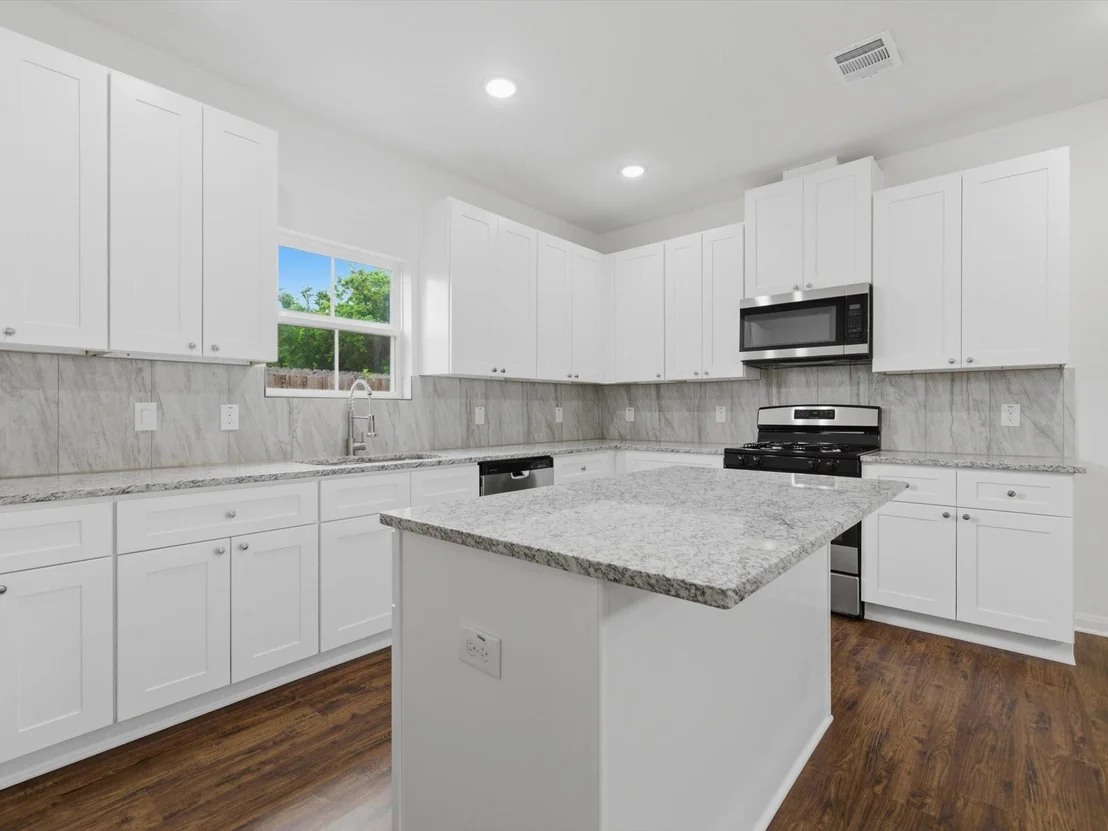 Photo of 2819 Pine Estate Lane