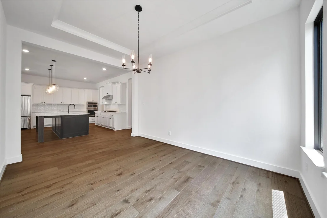 Photo of 4691 Bridgewood Drive