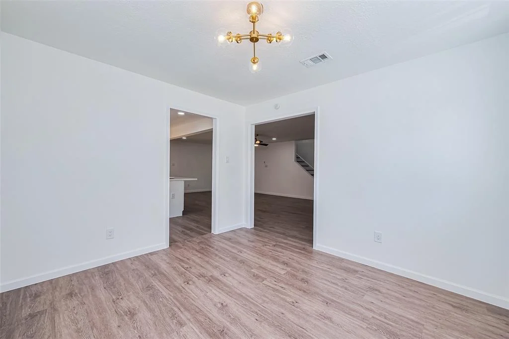 Photo of 7006 White Tail Drive