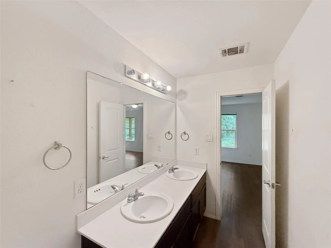Photo of 114 County Road 3554