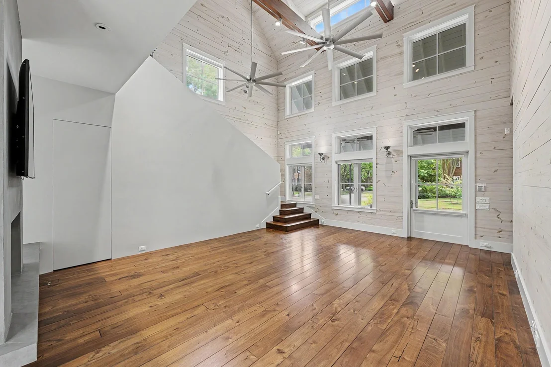 Photo of 4153 Oberlin Street