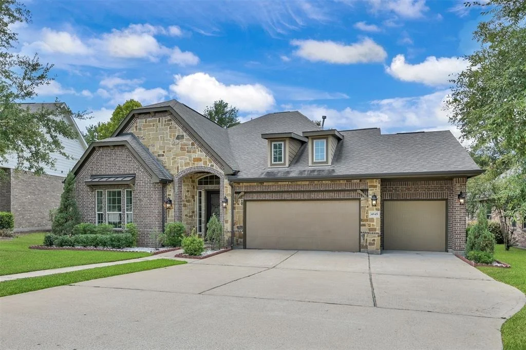 Photo of 4845 Bayou St John