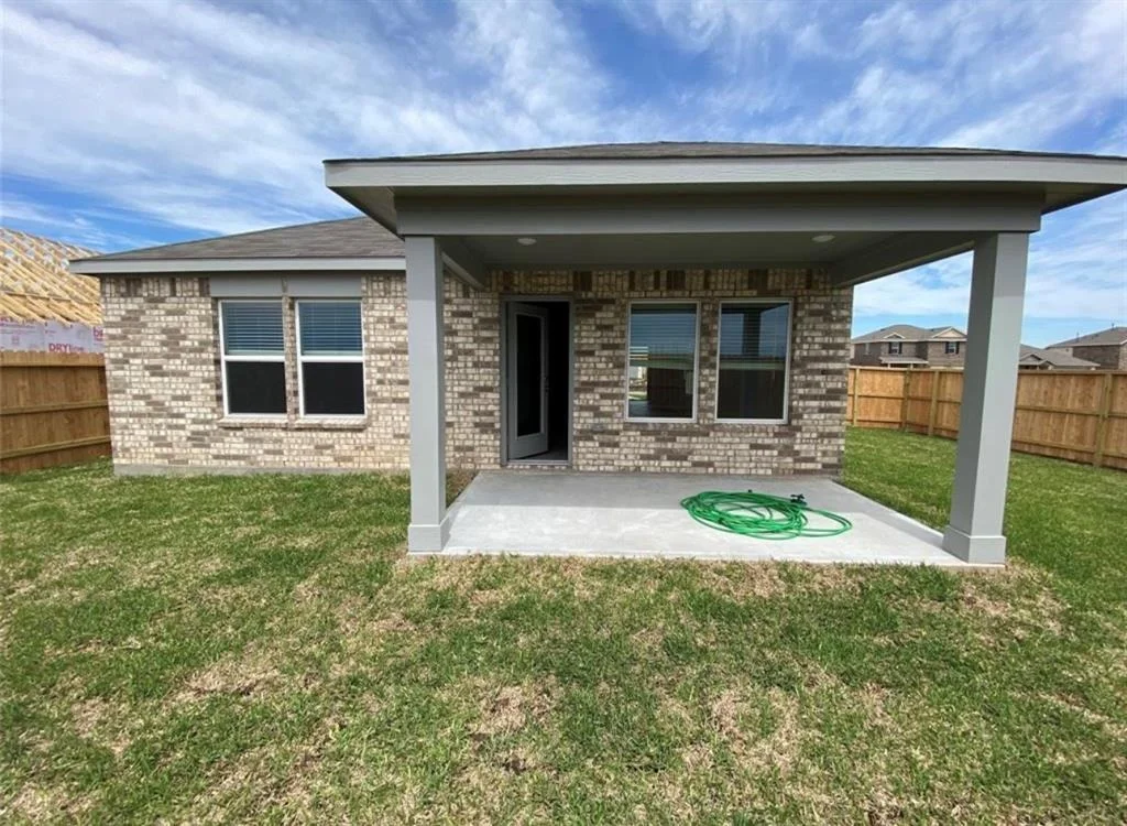 Photo of 3231 Spanish Oak