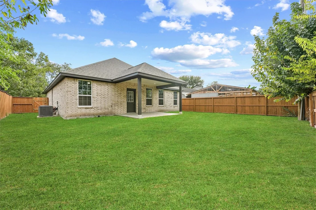 Photo of 5118 Danfield Drive