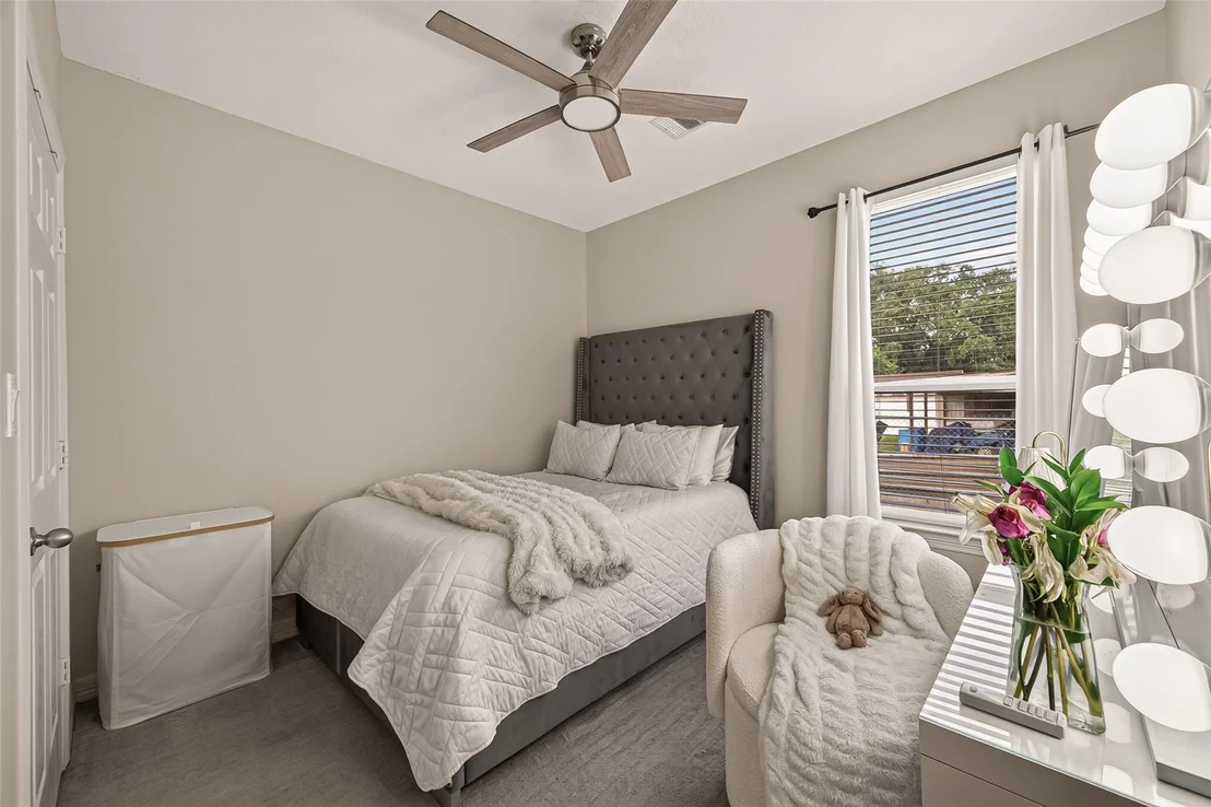 Photo of 709 Coen Road