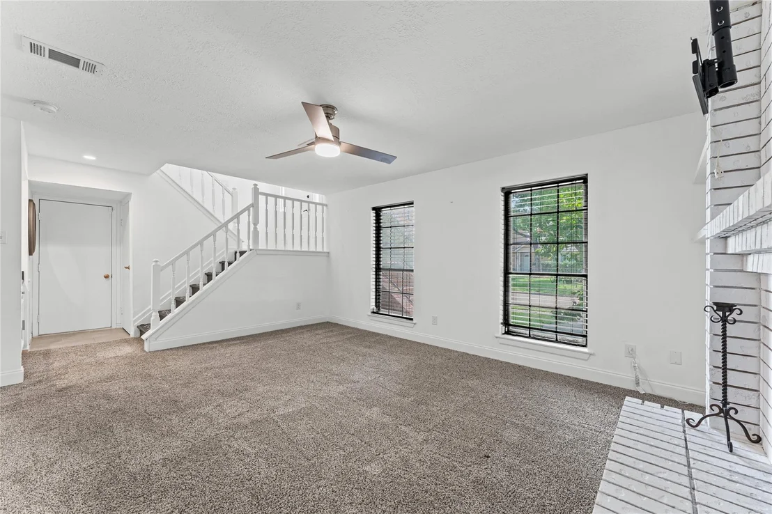 Photo of 15819 Maple Manor Drive
