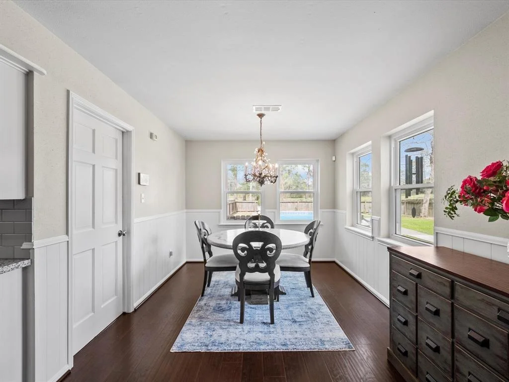 Photo of 551 Hermitage Court
