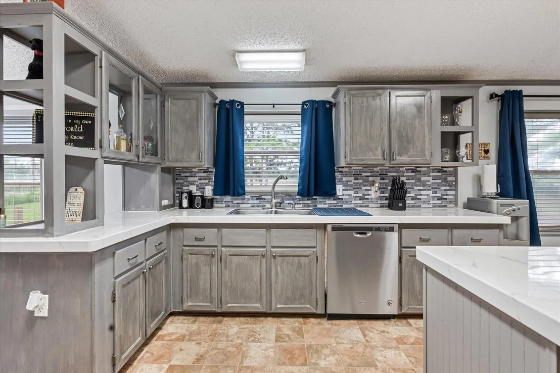 Photo of 1715 Meyer Road