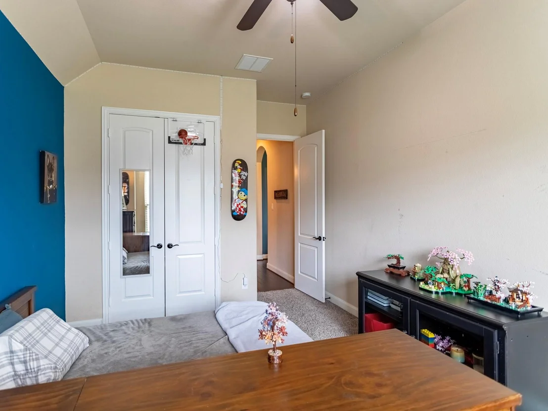 Photo of 18414 Harlow Drive