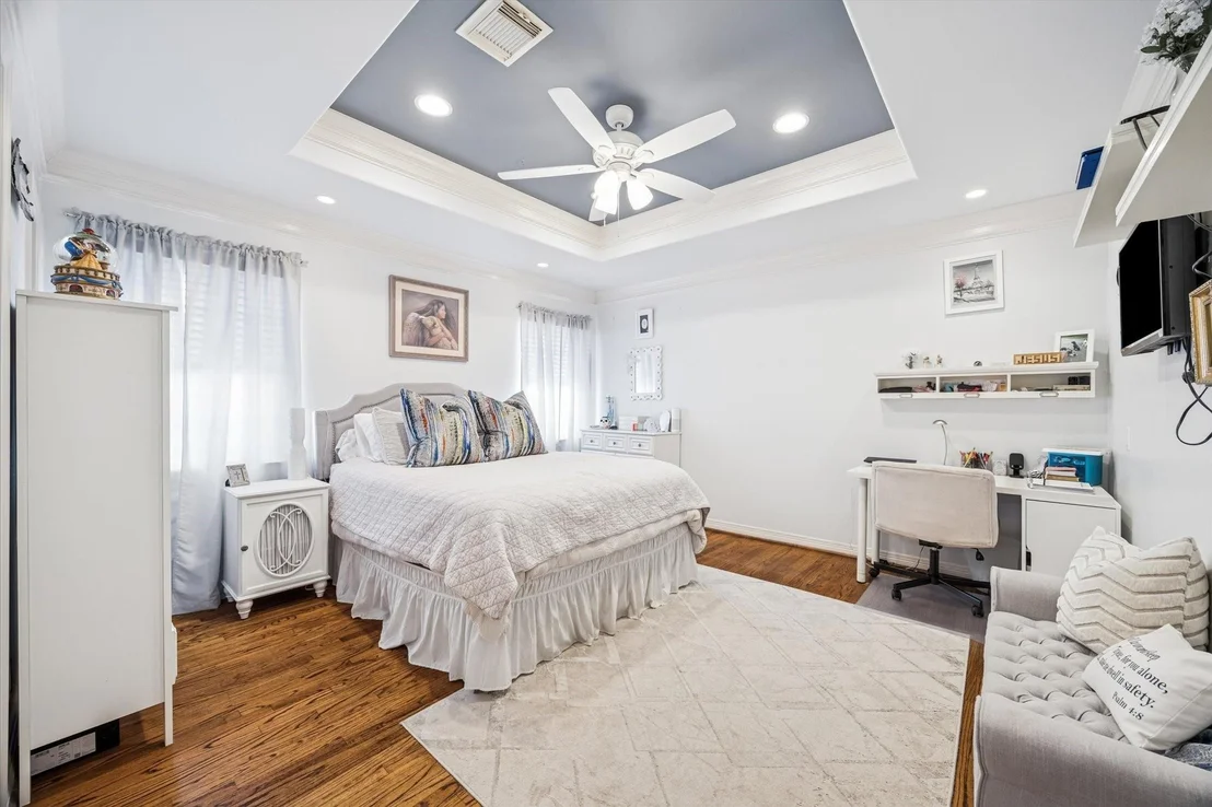 Photo of 1502 Adkins Road