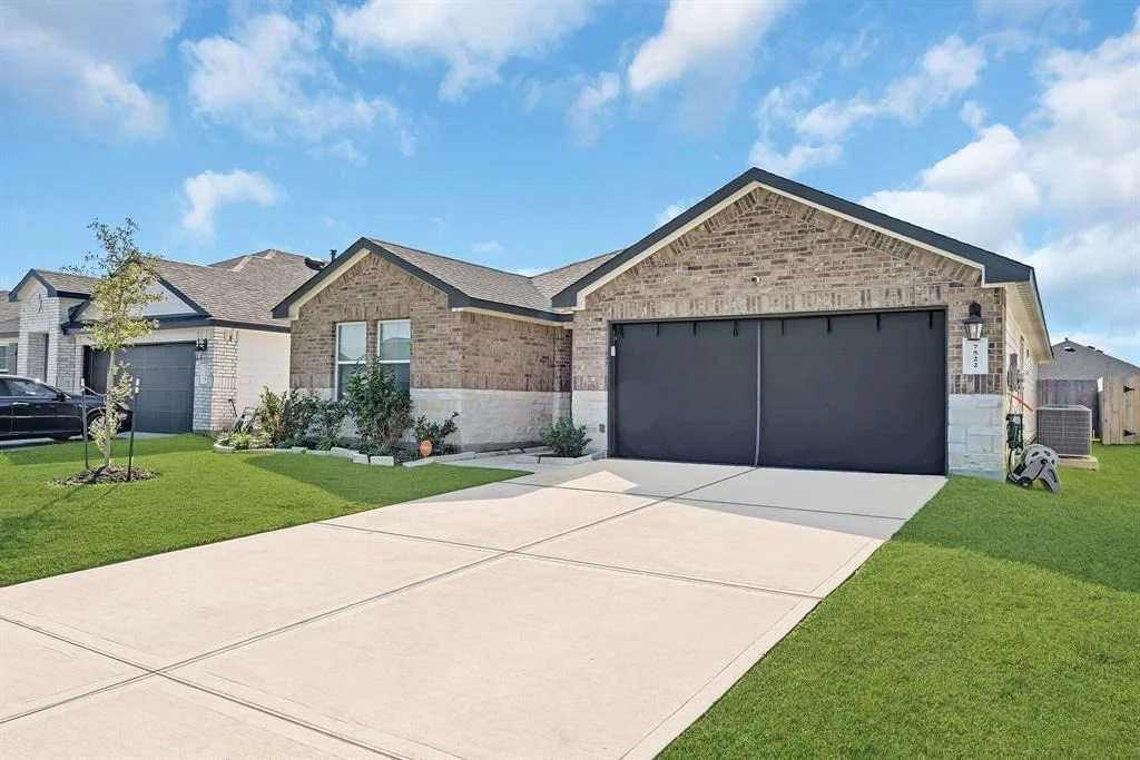 Photo of 7522 Cattle Walker Court