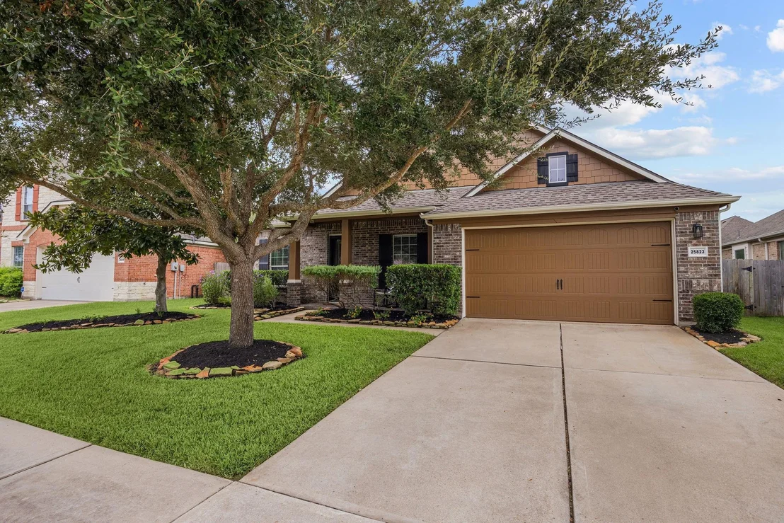Photo of 25823 Celtic Terrace Drive