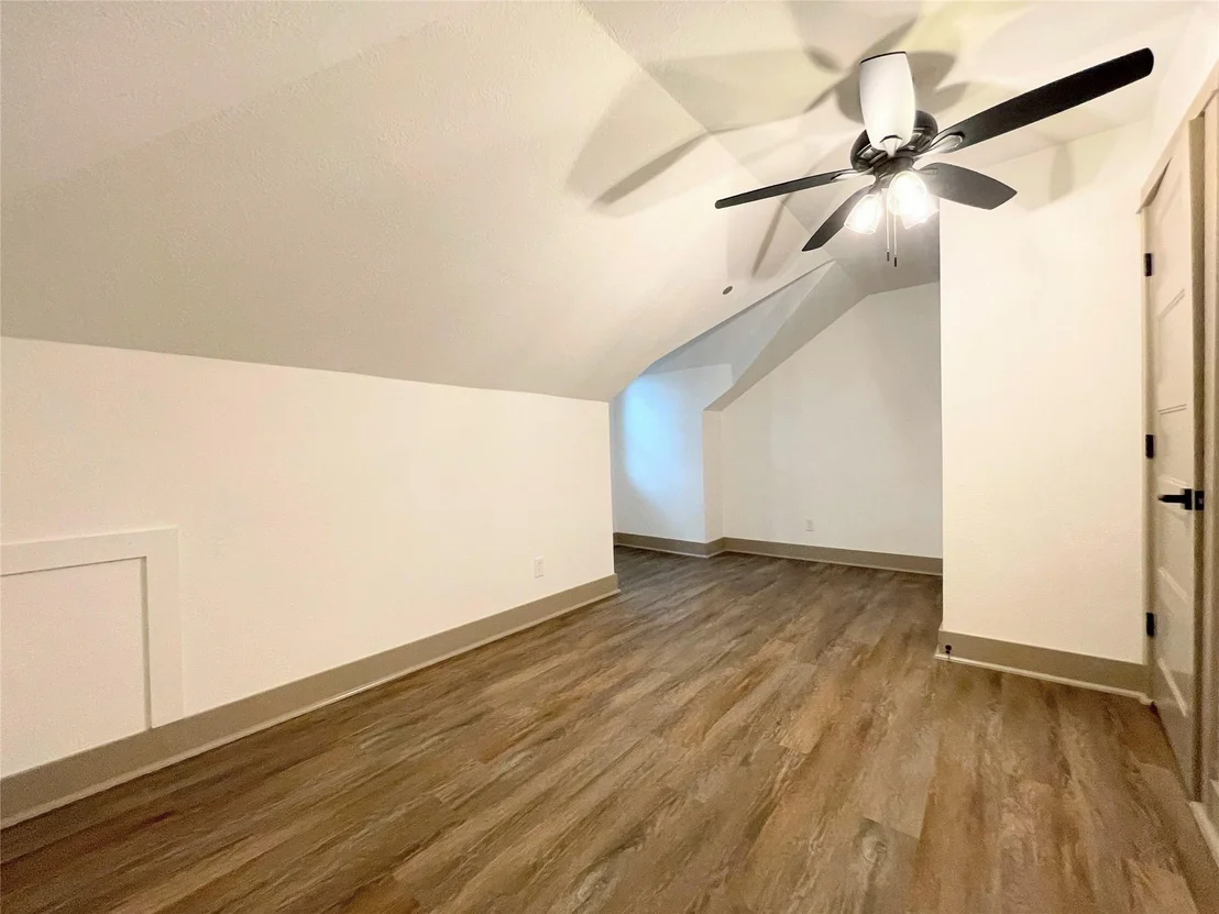 Photo of 210 W Crescent Drive