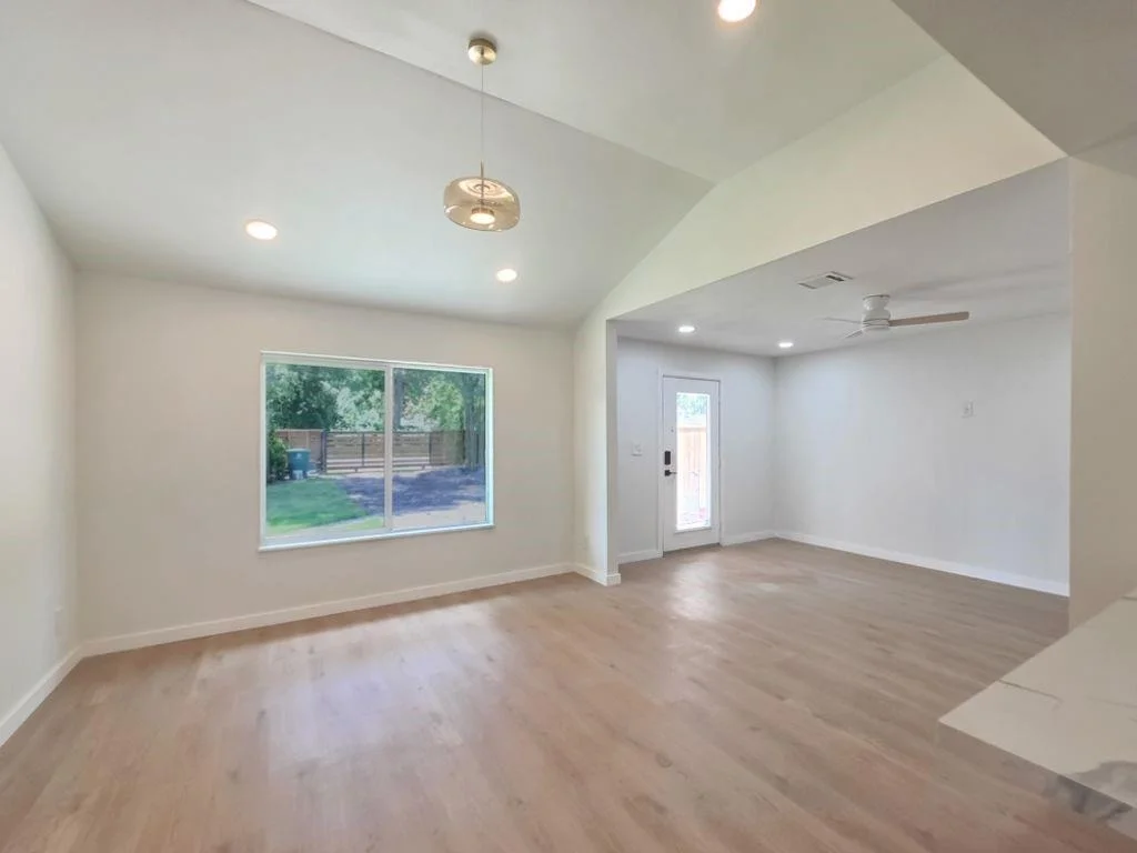 Photo of 906 Dewalt Street