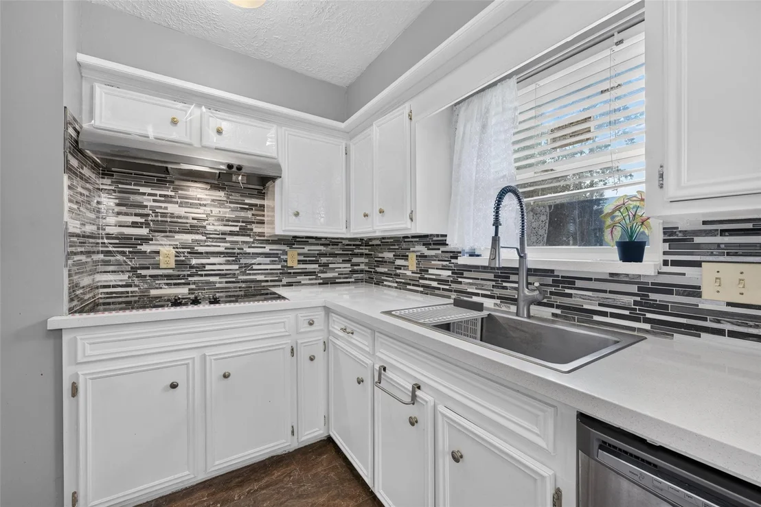 Photo of 5714 Arbor Vitae Drive