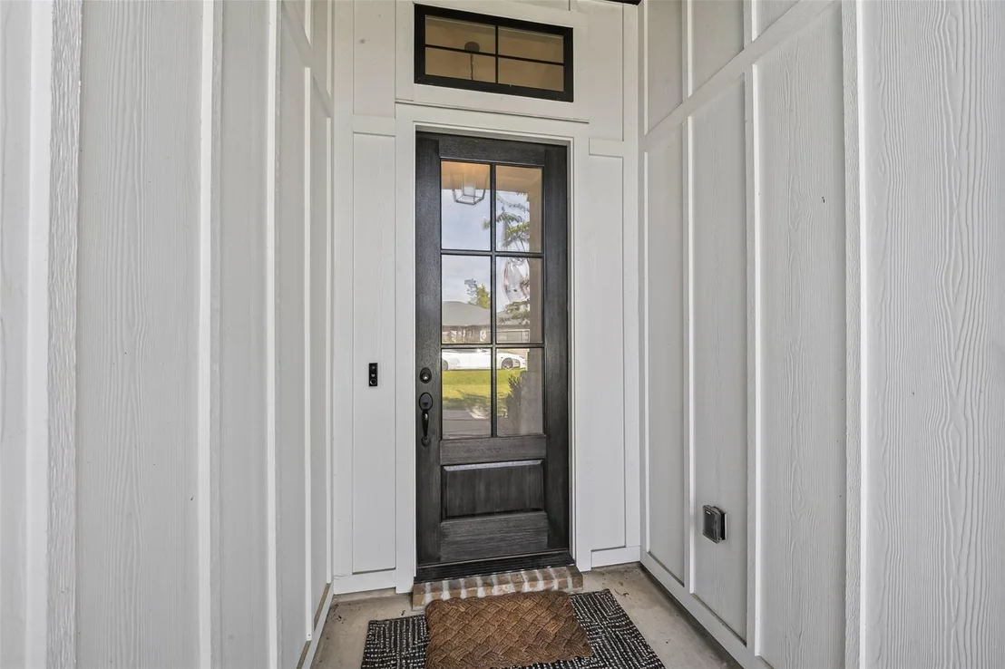 Photo of 10372 Fairview Drive