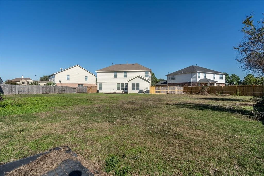 Photo of 21423 Flower Valley Circle