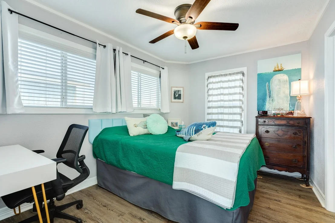 Photo of 722 Beach Drive