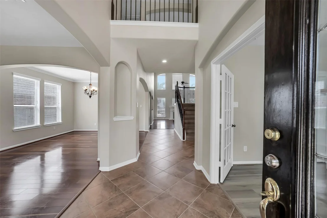 Photo of 25911 Shady Dawn Lane
