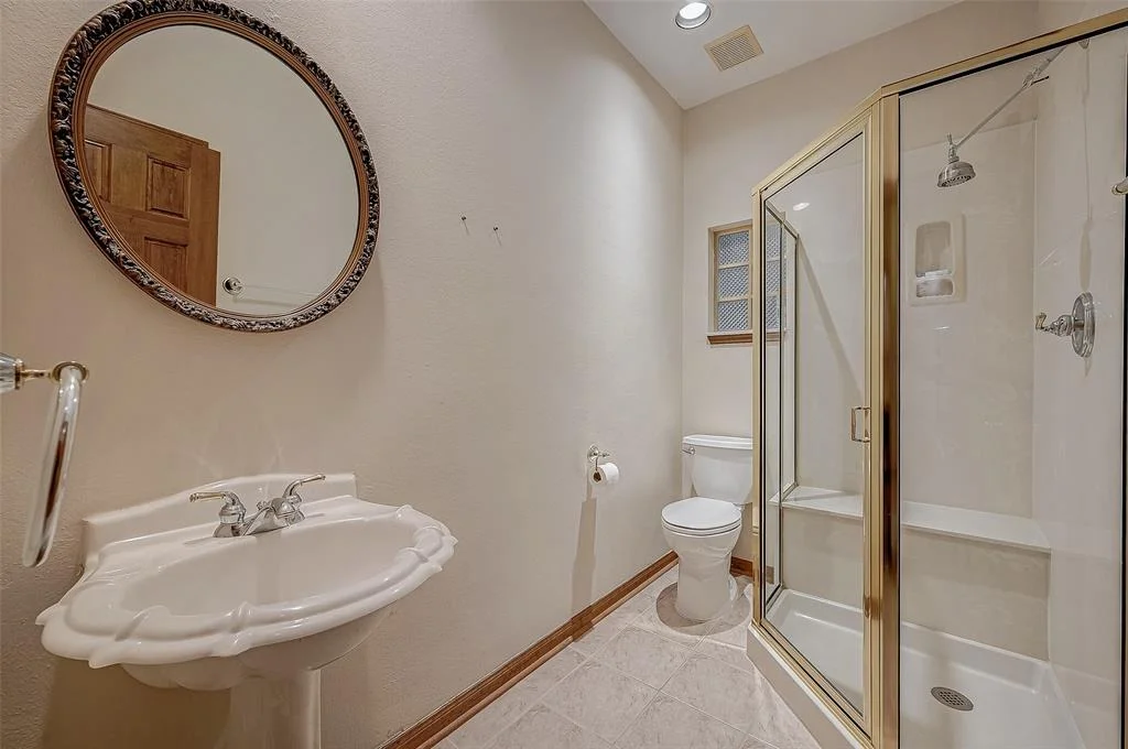 Photo of 5 Parkway Place