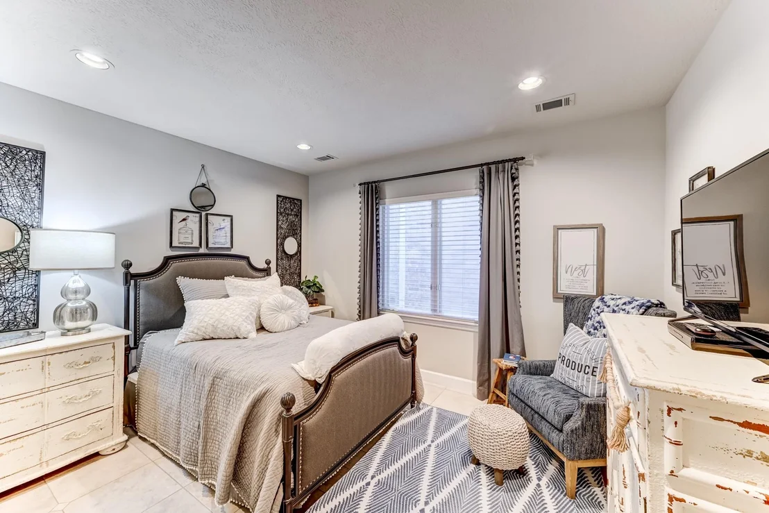 Photo of 113 Winthrop Harbor N