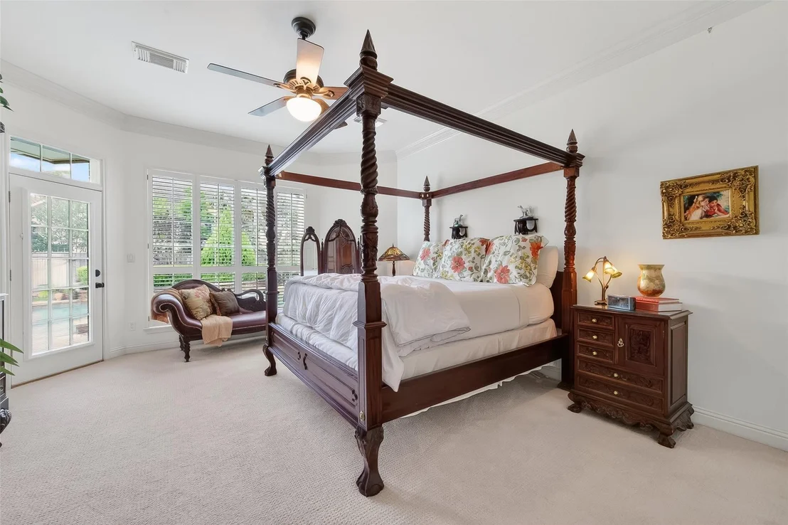 Photo of 15 Stonecliff Circle