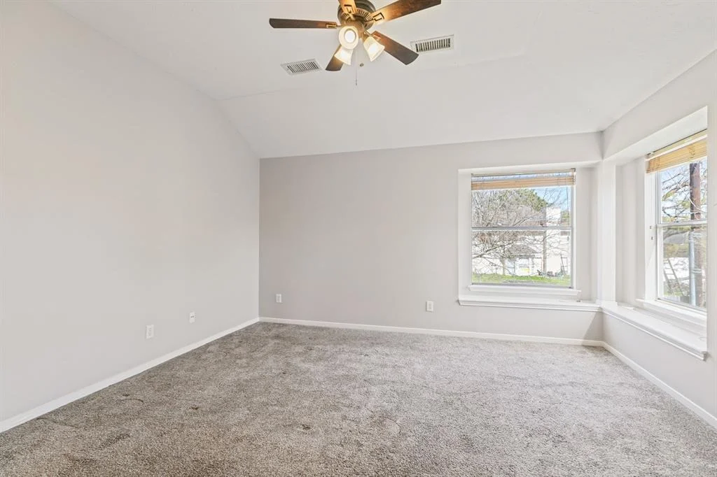 Photo of 18502 Dinner Creek Drive