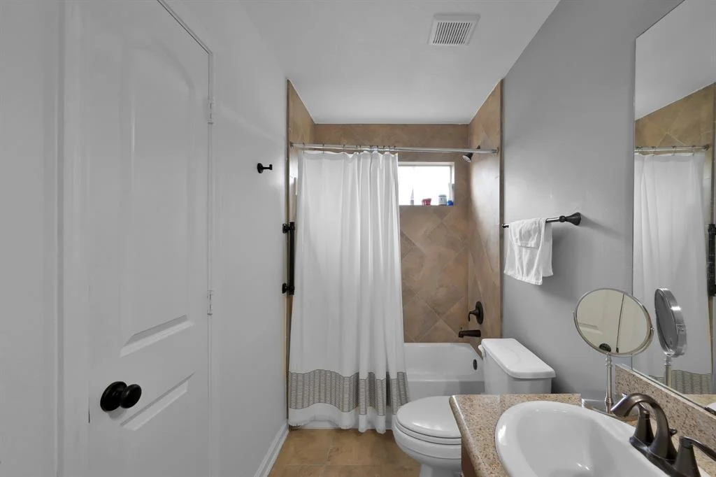 Photo of 123 E Canyon Wren Circle