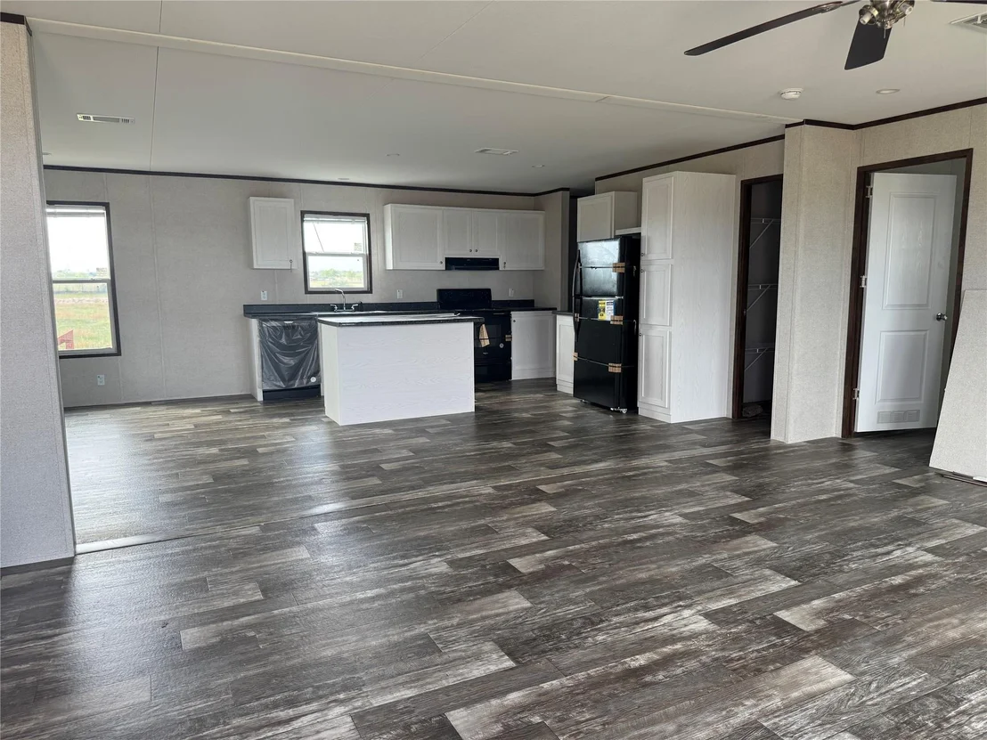 Photo of 1304 Saddleback Drive