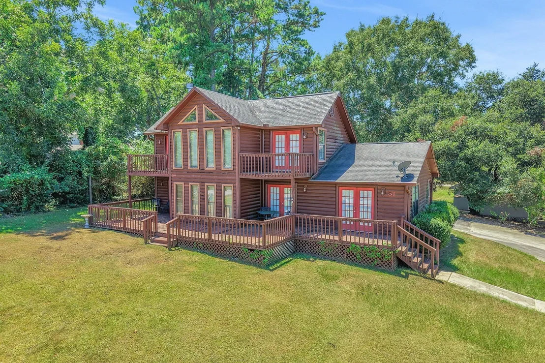 Photo of 51 Valley Drive