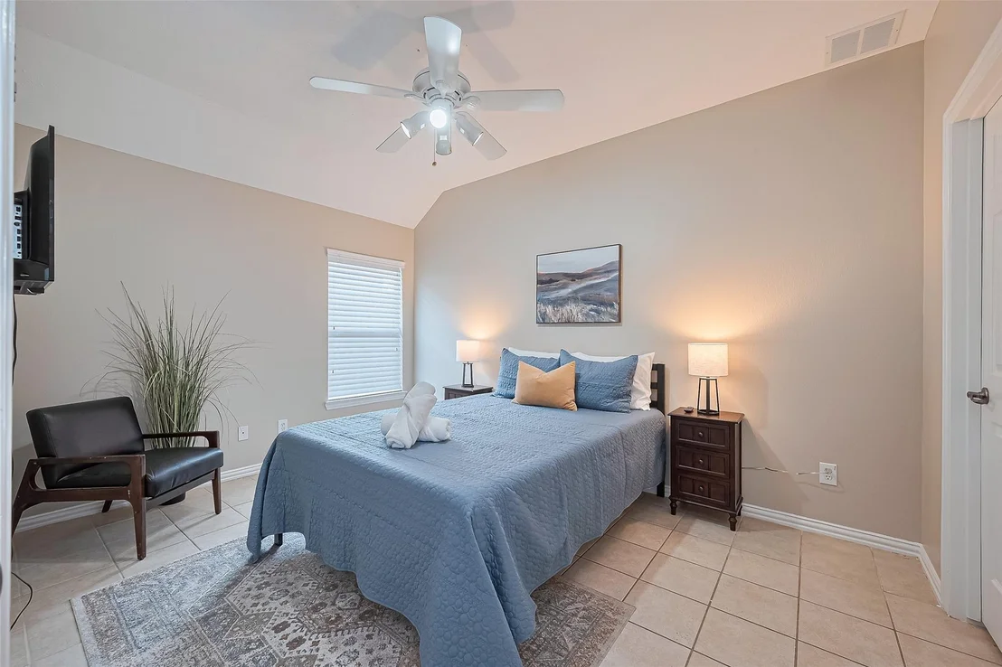 Photo of 2500 Amy Lee Drive