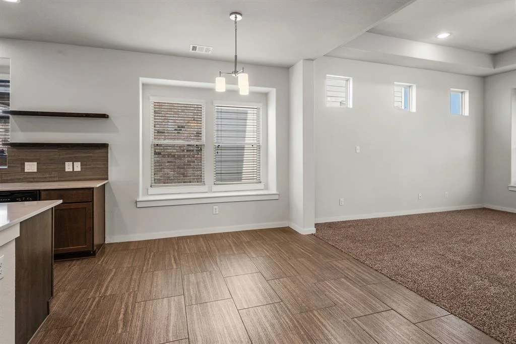 Photo of 6927 Glenmoor Drive