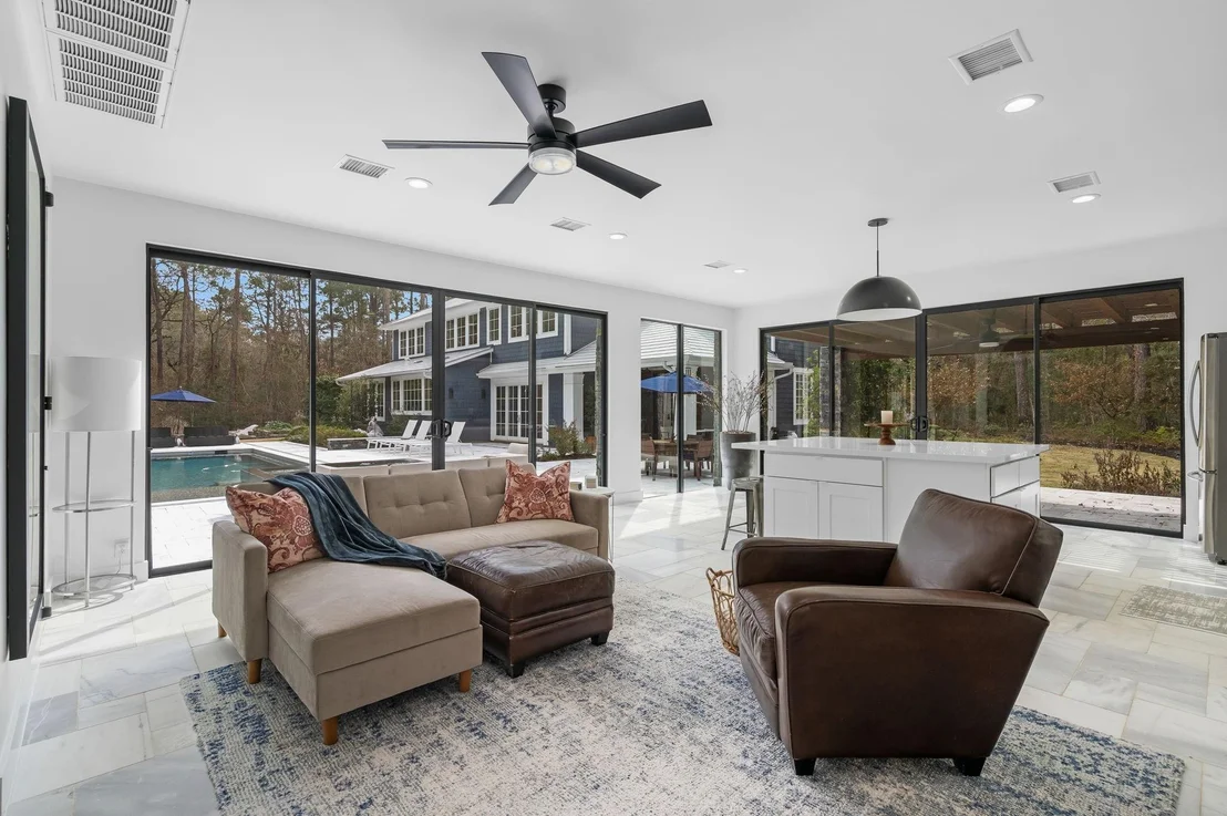 Photo of 10 Riata Drive